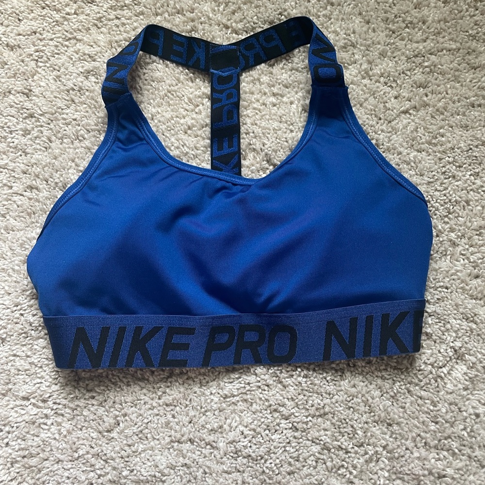 Nike Pro Sports Bra